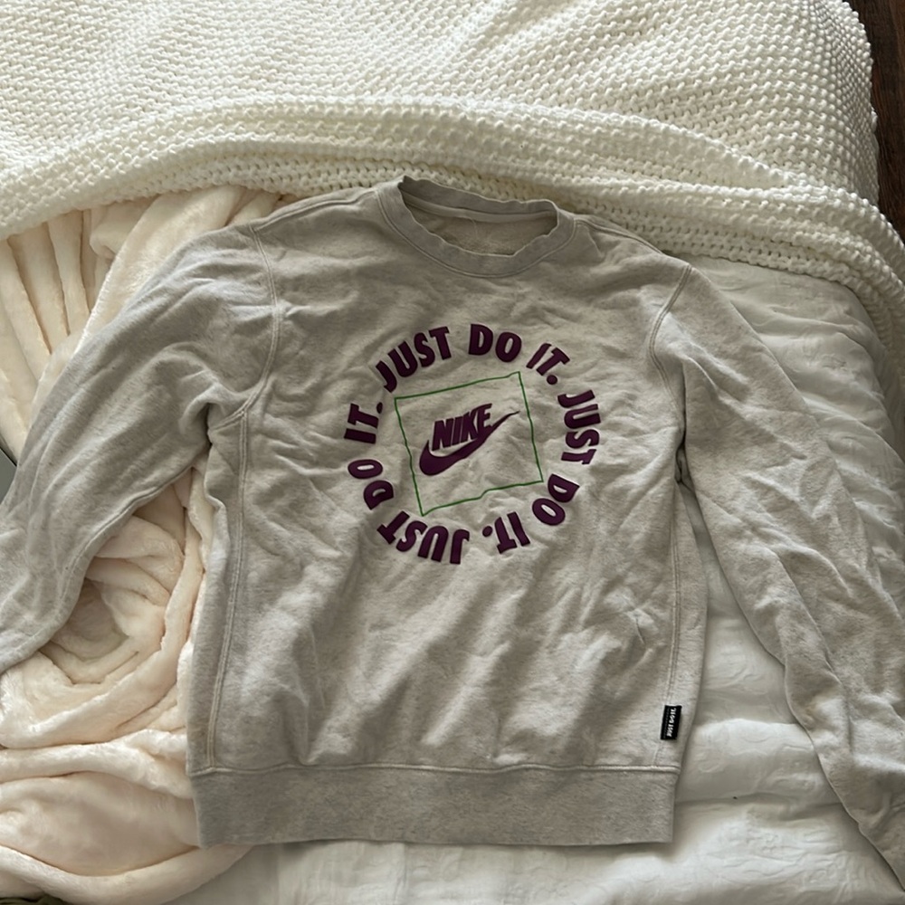 Nike sweater